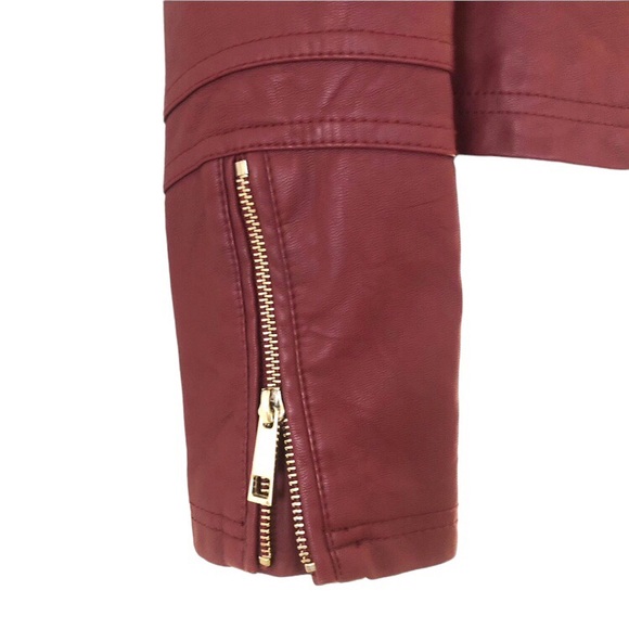 A.n.a Womens Red Faux Leather Jacket Moto Sz S Zipped Pockets and Cuffs Textured - Picture 13 of 14